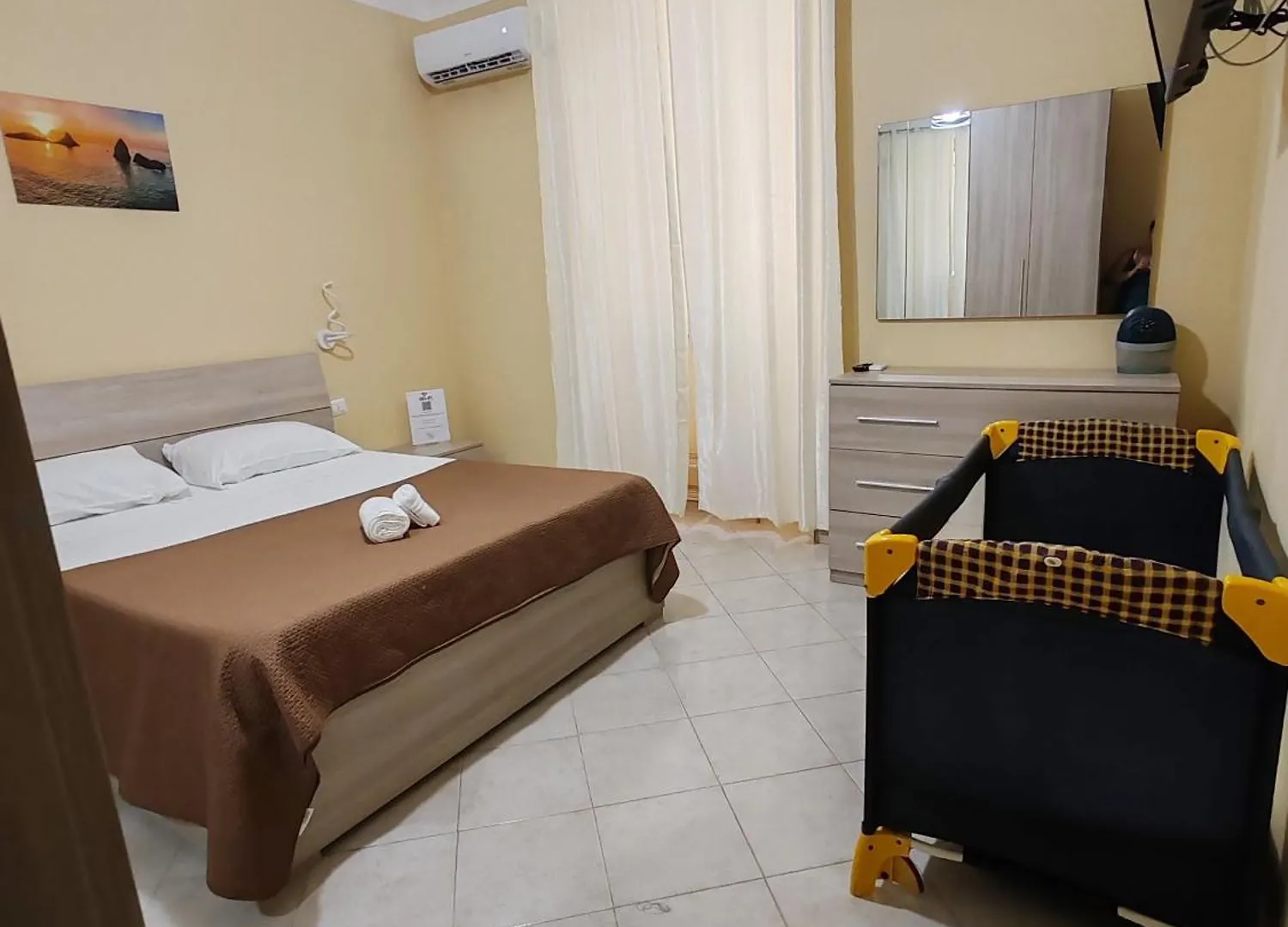 Sicilian Room كاتانيا 0*,